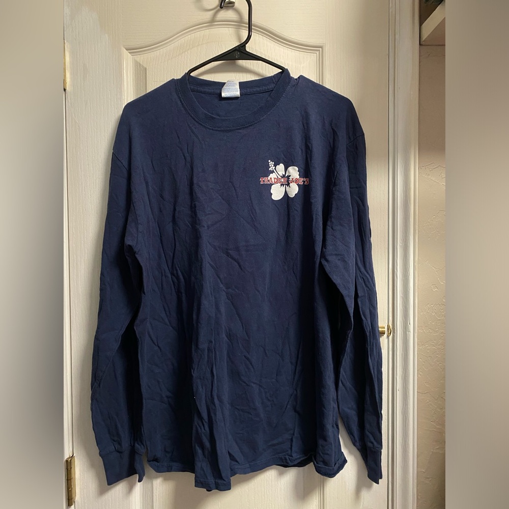 Trader Joe’s Unisex Navy Blue T-Shirt Size Large